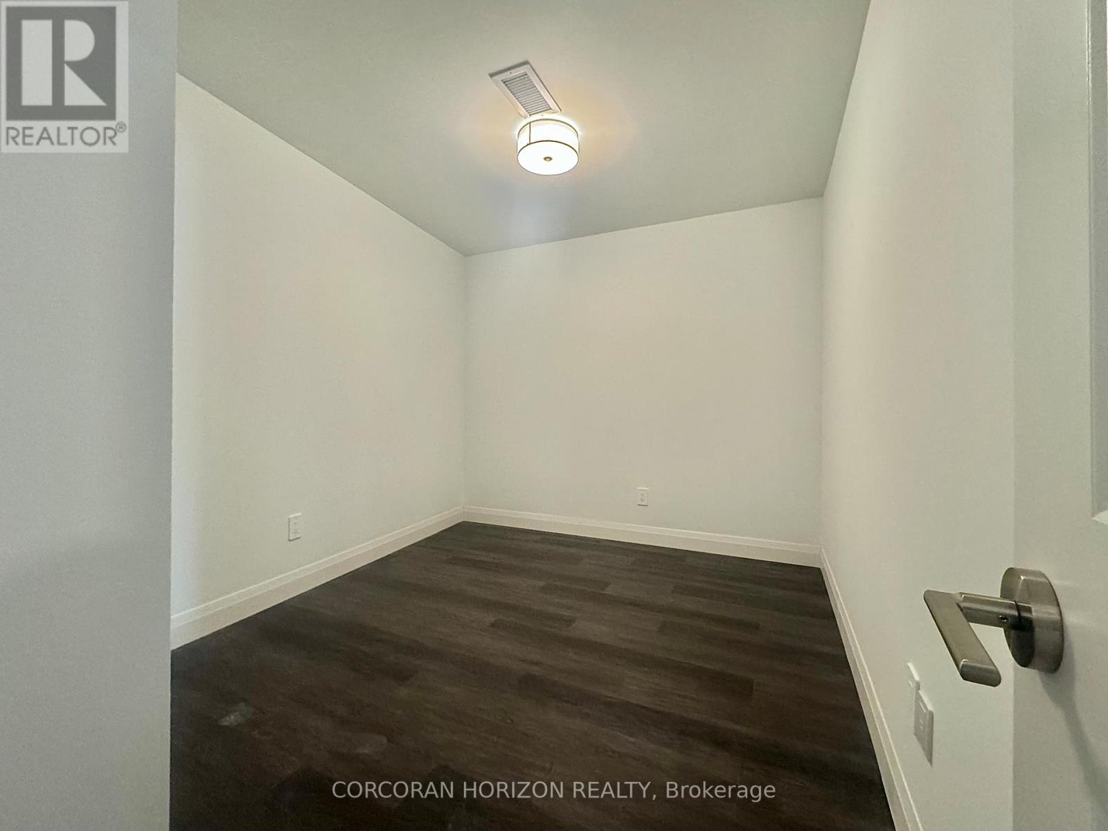 1333 Weber Street East — photo 15
