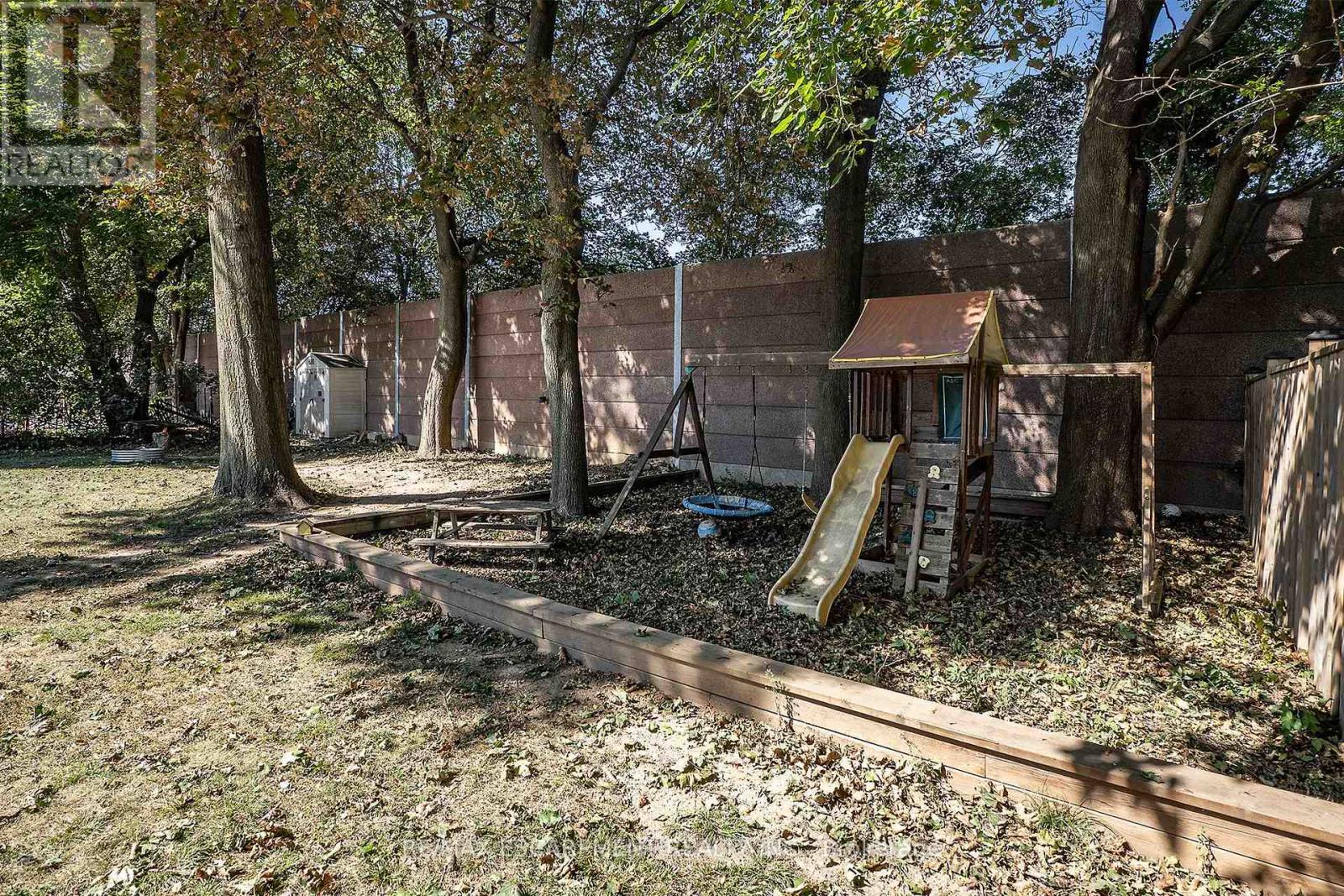 43 MILLER DRIVE - 26