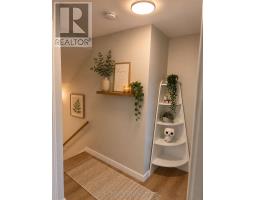 66 Victor Boulevard, Hamilton, ON L9A2V4 Photo 12