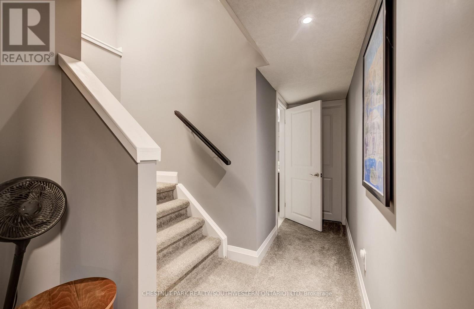 35 GREYHAWK STREET - 29