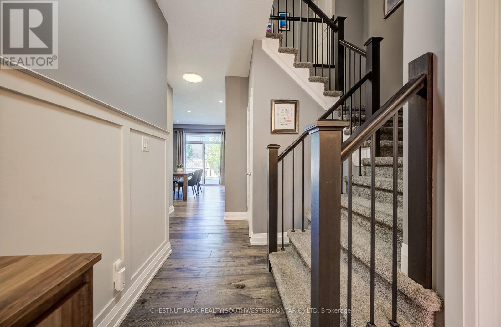35 GREYHAWK STREET, Kitchener — photo 6