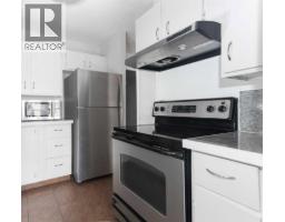 Hall - 302, 2611 15a Street Sw, Calgary, AB T2T4C1 Photo 7