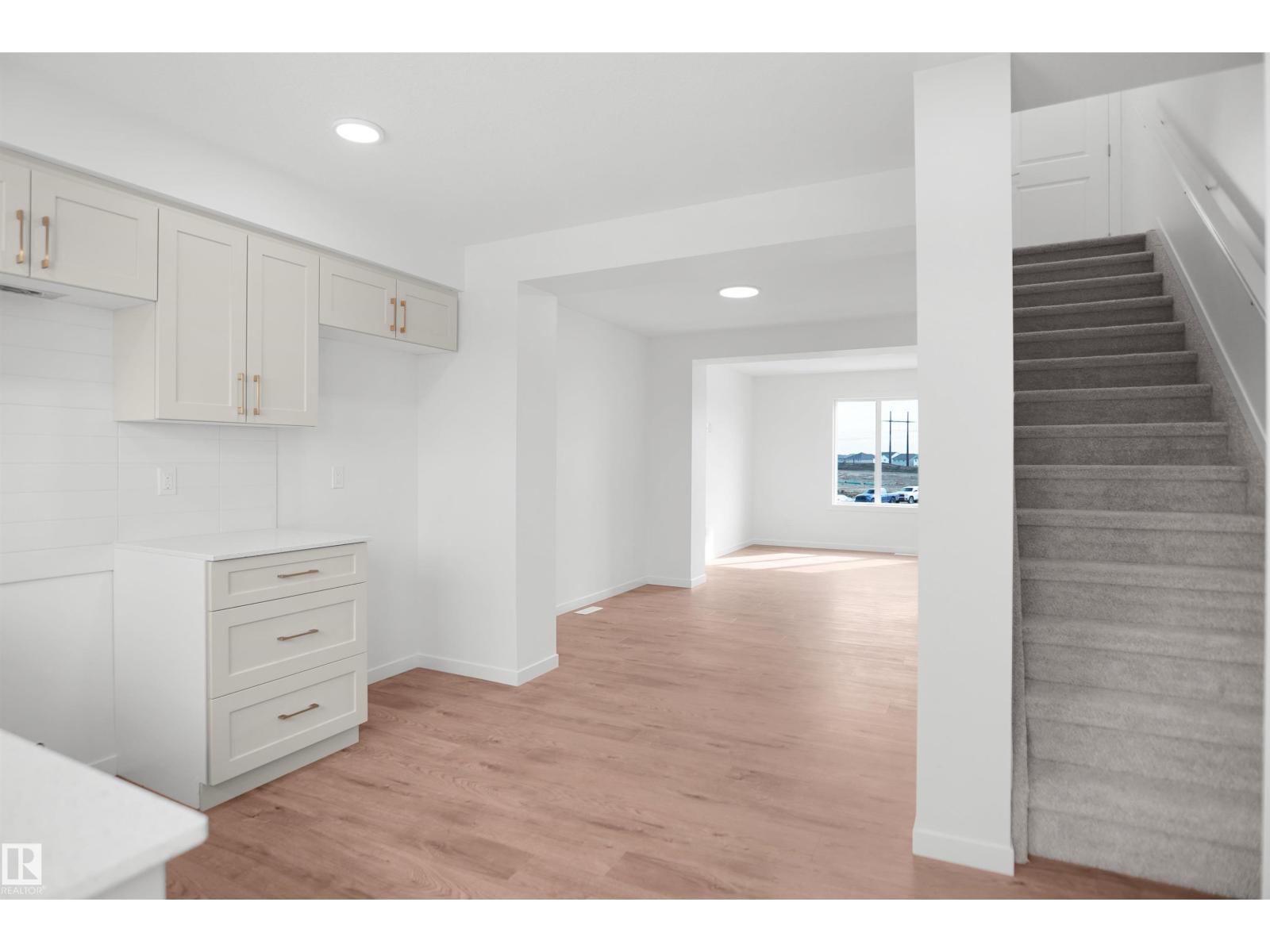 532 Uplands DR NW - 15