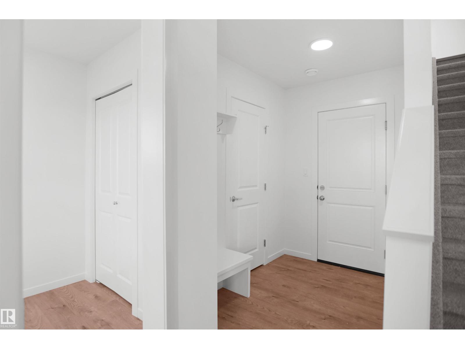 532 Uplands DR NW - 3