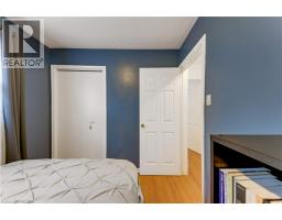 49 Carnaby Crescent, Kitchener, ON N2A1M6 Photo 15