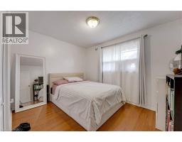 49 Carnaby Crescent, Kitchener, ON N2A1M6 Photo 18
