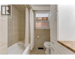 49 Carnaby Crescent, Kitchener, ON N2A1M6 Photo 22