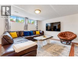 49 Carnaby Crescent, Kitchener, ON N2A1M6 Photo 25