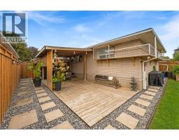 49 Carnaby Crescent, Kitchener, ON N2A1M6 Photo 40