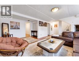 49 Carnaby Crescent, Kitchener, ON N2A1M6 Photo 26