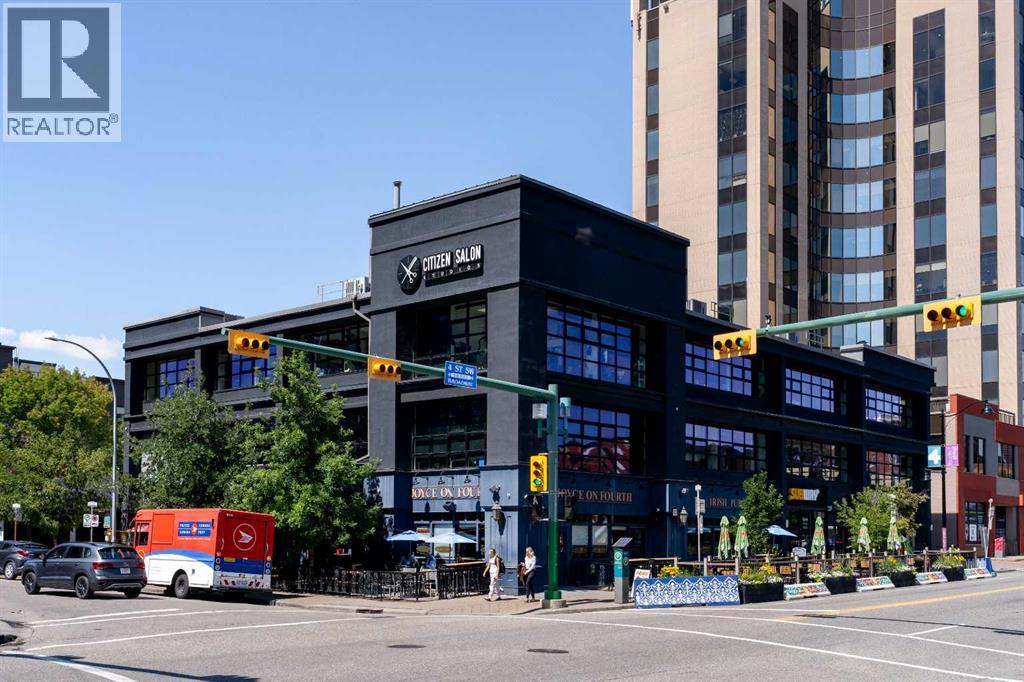 #207 303 19 Avenue SW - 37