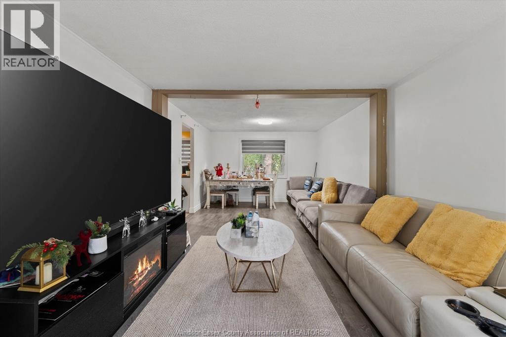 10358 SHENANDOAH, Windsor — photo 10