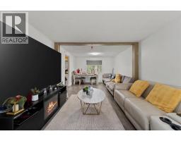 2pc Bathroom - 10358 Shenandoah, Windsor, ON N8R1B5 Photo 10
