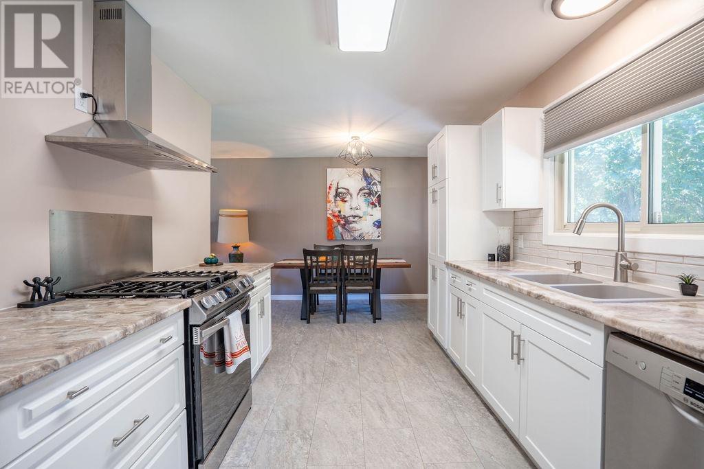 100 Parkdale DR - 13