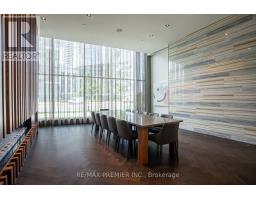 Th 5 - 1010 Portage Parkway, Vaughan, ON L4K0K3 Photo 46