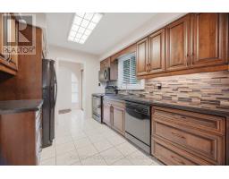 1166 Grand Boulevard, Oakville, ON L6H2V1 Photo 15