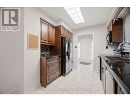 1166 Grand Boulevard, Oakville, ON L6H2V1 Photo 17