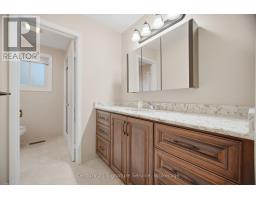1166 Grand Boulevard, Oakville, ON L6H2V1 Photo 31