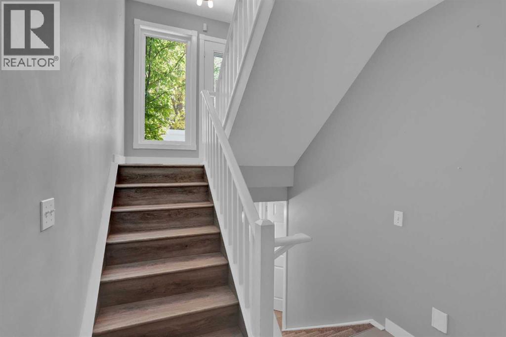118 Candle Terrace SW - 3