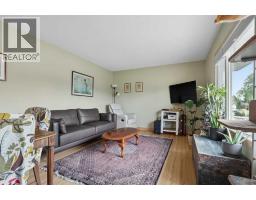 2827 11 Avenue S - photo 9