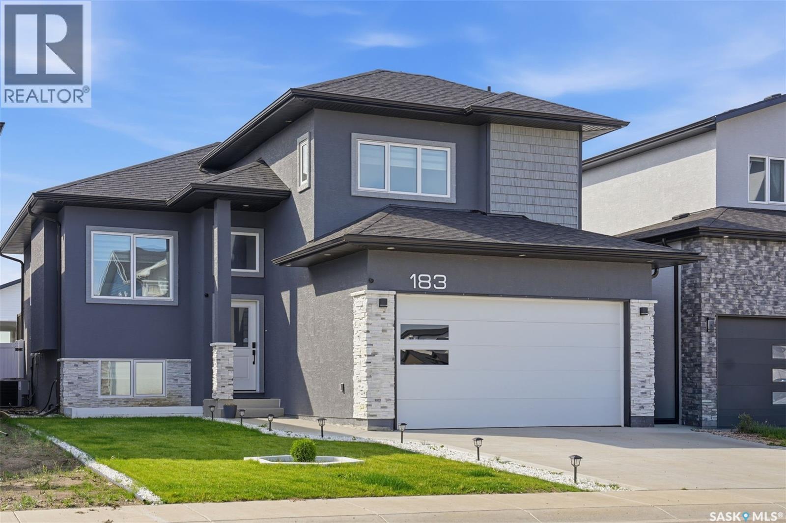 183 Mazurek CRESCENT, Saskatoon — photo 2