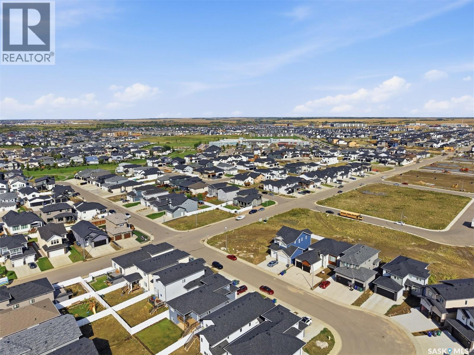 183 Mazurek CRESCENT - Image 45