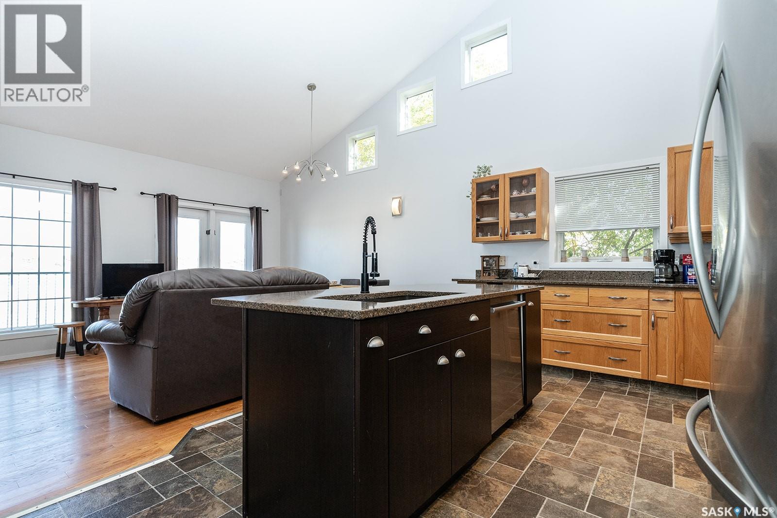 6 412 Lake AVENUE, Manitou Beach — photo 13