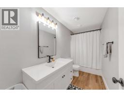 4111 34 Street, Lloydminster, SK S9V2H5 Photo 32