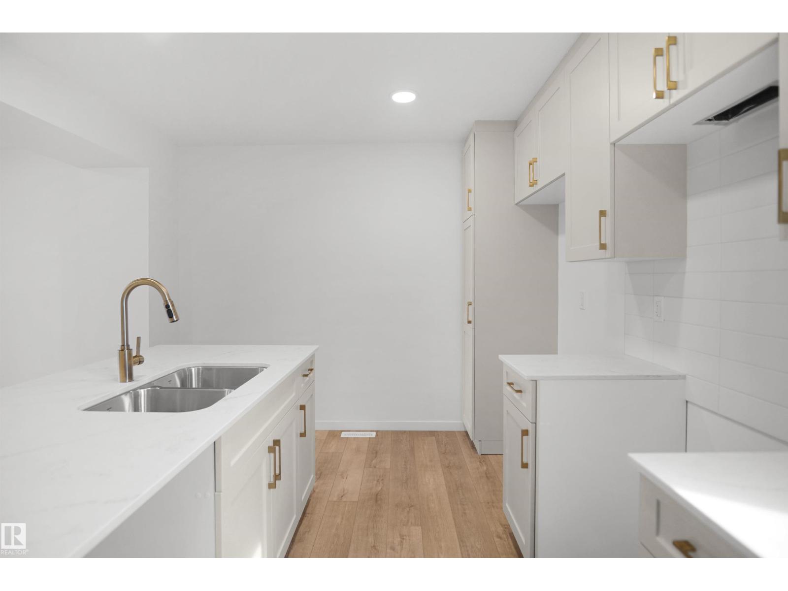 534 Uplands DR NW - Image 17