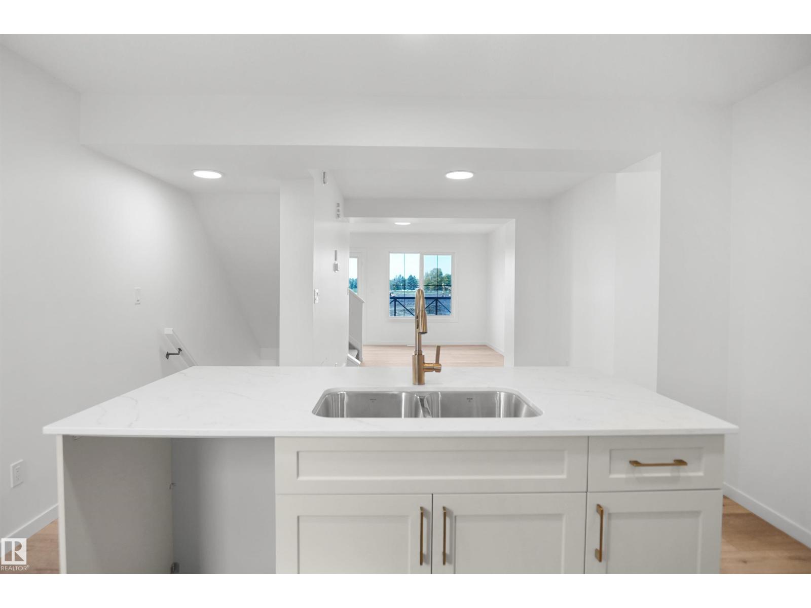 534 Uplands DR NW - 16