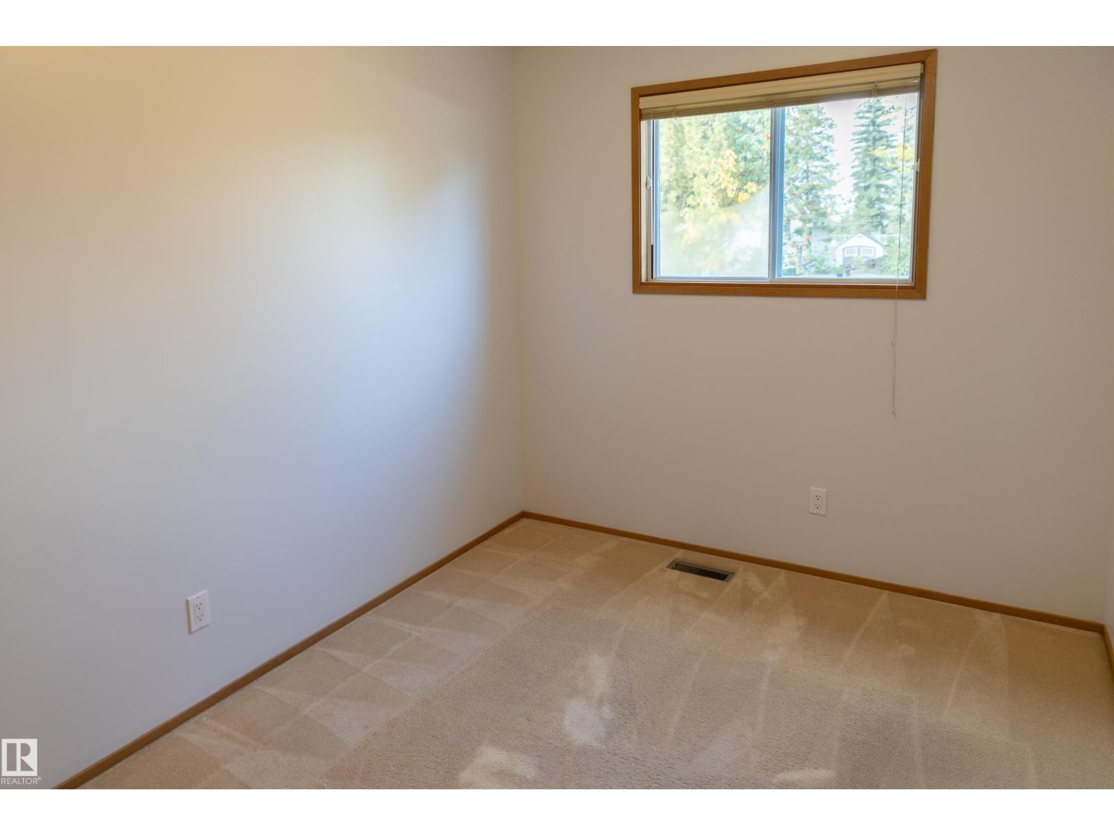 1016 48 ST NW - 23