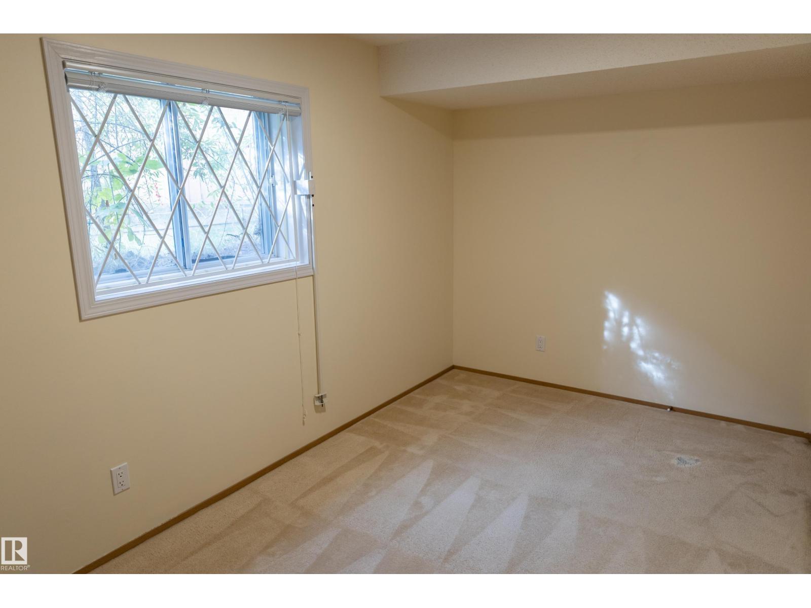1016 48 ST NW - 33