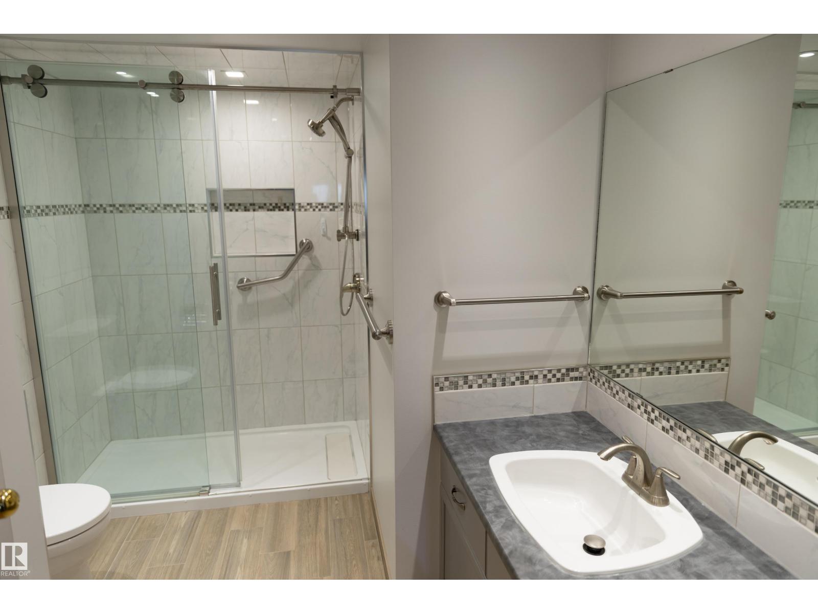 1016 48 ST NW - 35