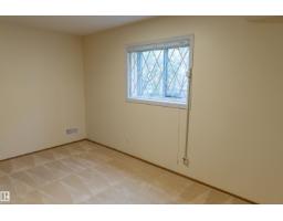 1016 48 St Nw, Edmonton, AB T6L4C4 Photo 32