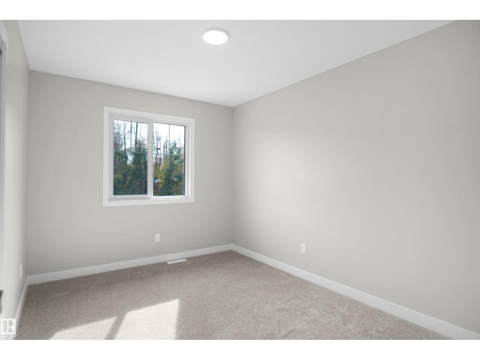 6331 175 AV NW - Image 36
