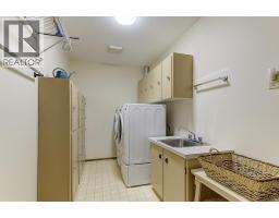 2434 Rhondda Crescent, Kelowna, BC V1Y8A3 Photo 23