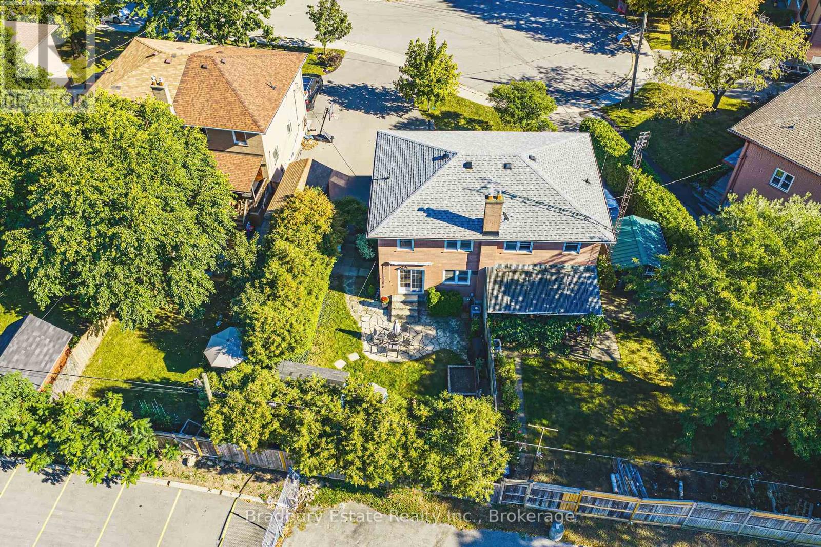 2301 BARCLAY ROAD - Image 32