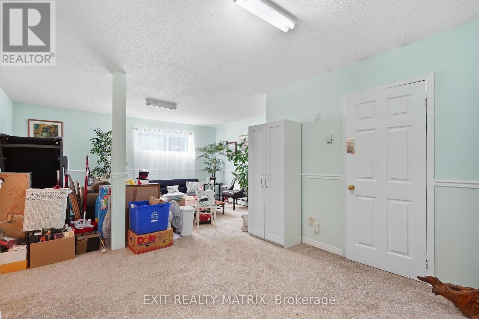 1631 LANSDOWNE STREET - 19