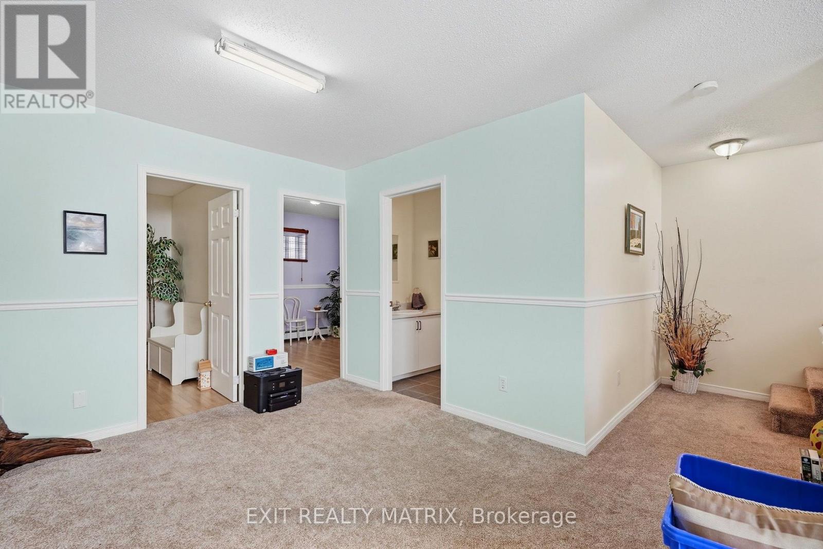 1631 LANSDOWNE STREET - 20