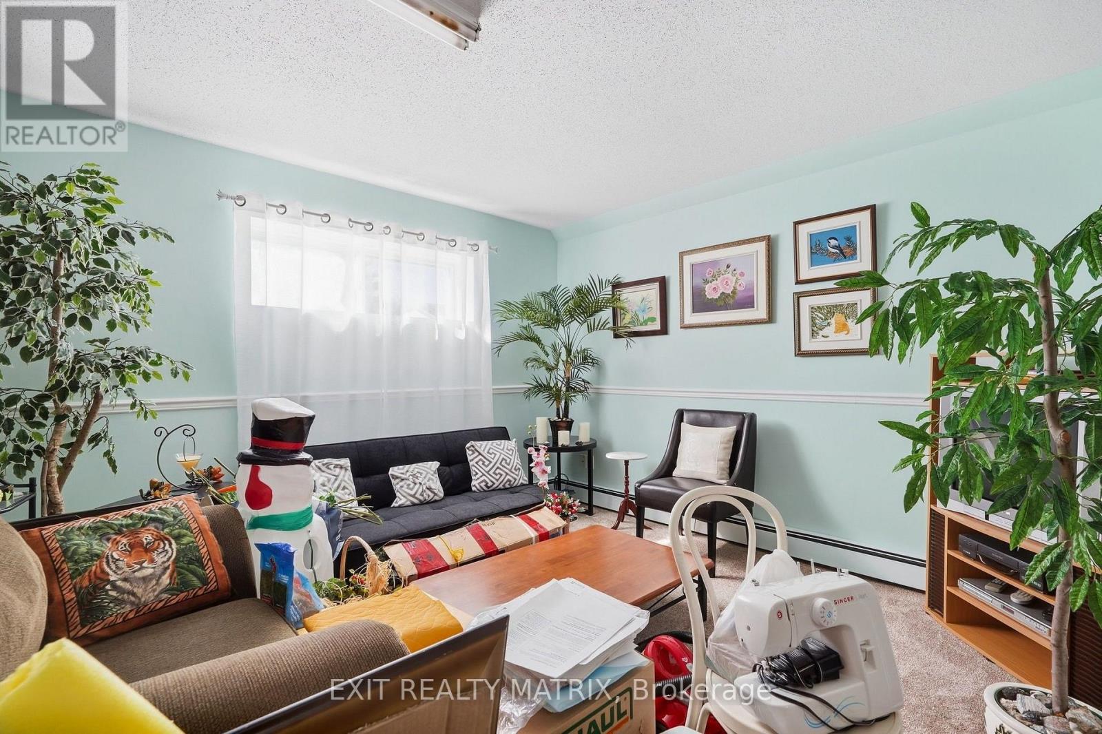 1631 LANSDOWNE STREET - 21