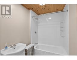 3 - 90 Main Street, Penetanguishene, ON L9M1T4 Photo 20