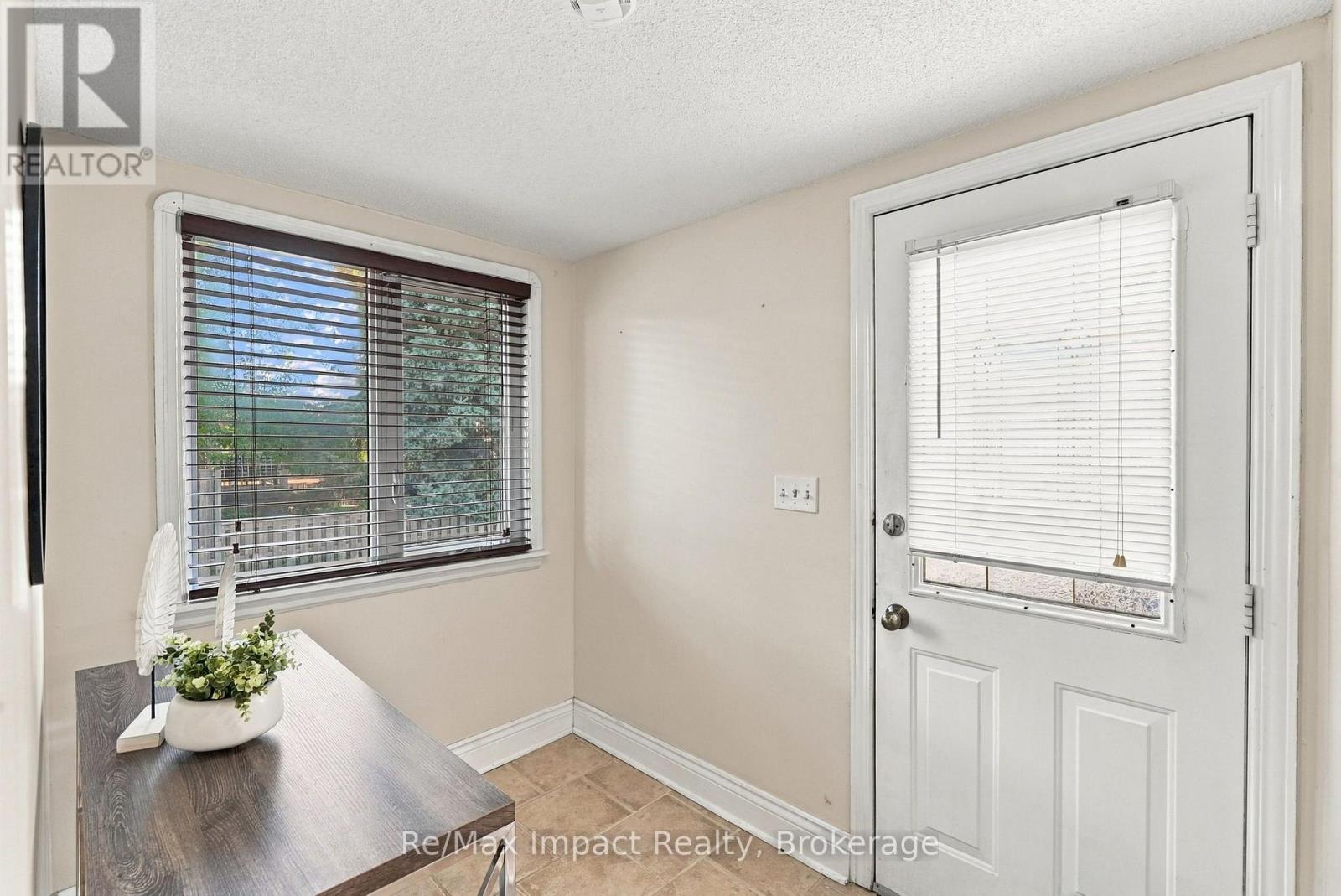 172 ROXBOROUGH AVENUE, Oshawa (O'Neill) — photo 5
