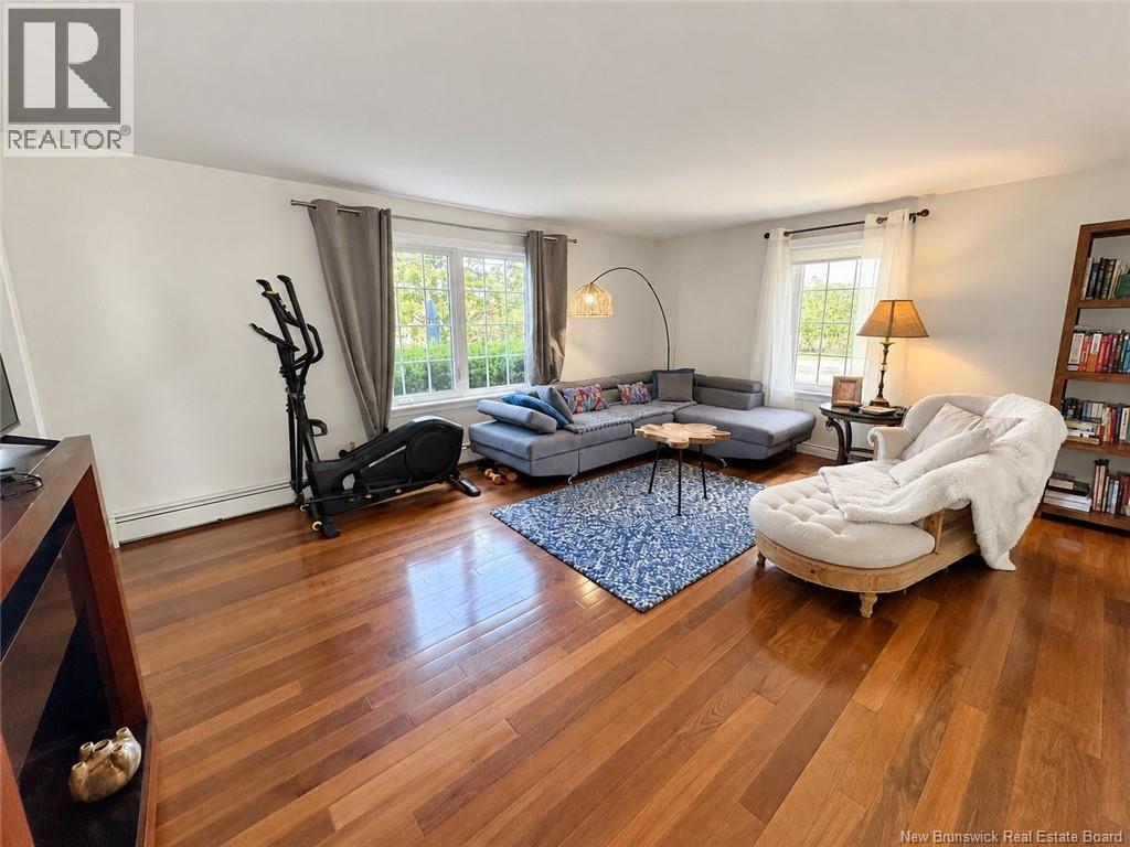 330 Westmount Boulevard - Image 8