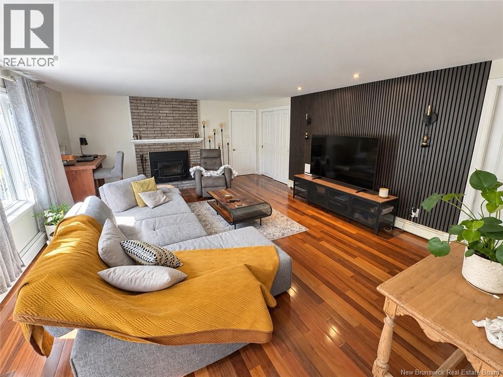 330 Westmount Boulevard - Image 23