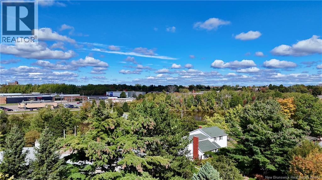 330 Westmount Boulevard - Image 44
