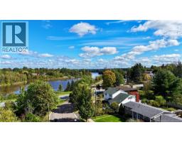 330 Westmount Boulevard, photo 2
