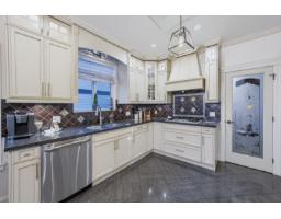 35708 Zanatta Place, Abbotsford, BC V3G0B4 Photo 10