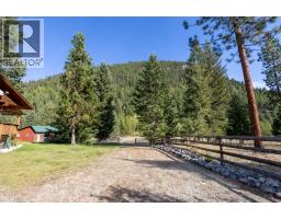 50 Taylor Way, Beaverdell, BC V0H1A0 Photo 22