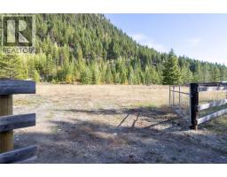 50 Taylor Way, Beaverdell, BC V0H1A0 Photo 24