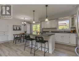 Foyer - 103 Norman Boulevard, Hammonds Plains, NS B4B1N6 Photo 7